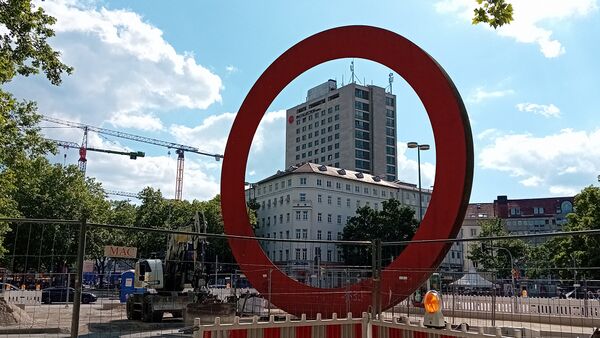 Die Null, vom Karl-Stützel-Platz nach Südwesten gesehen