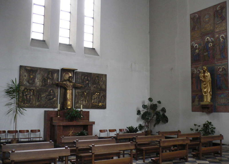 Datei:Stgabrielfranziskusaltar.jpg