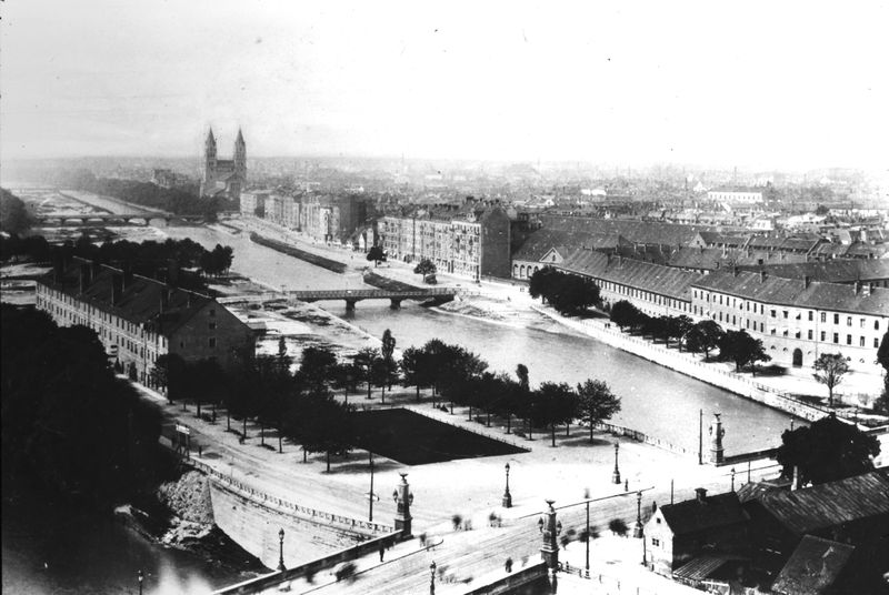Datei:Muemuseumsinselb1898.jpg