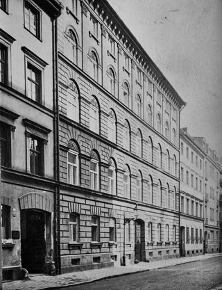 Muevdtannstr1910bw.jpg